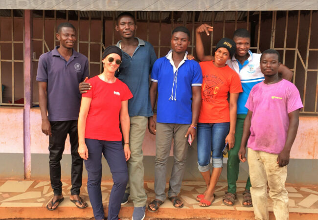 Christina Plettner: Dorfschule in Ghana – wie 2020 alles begann